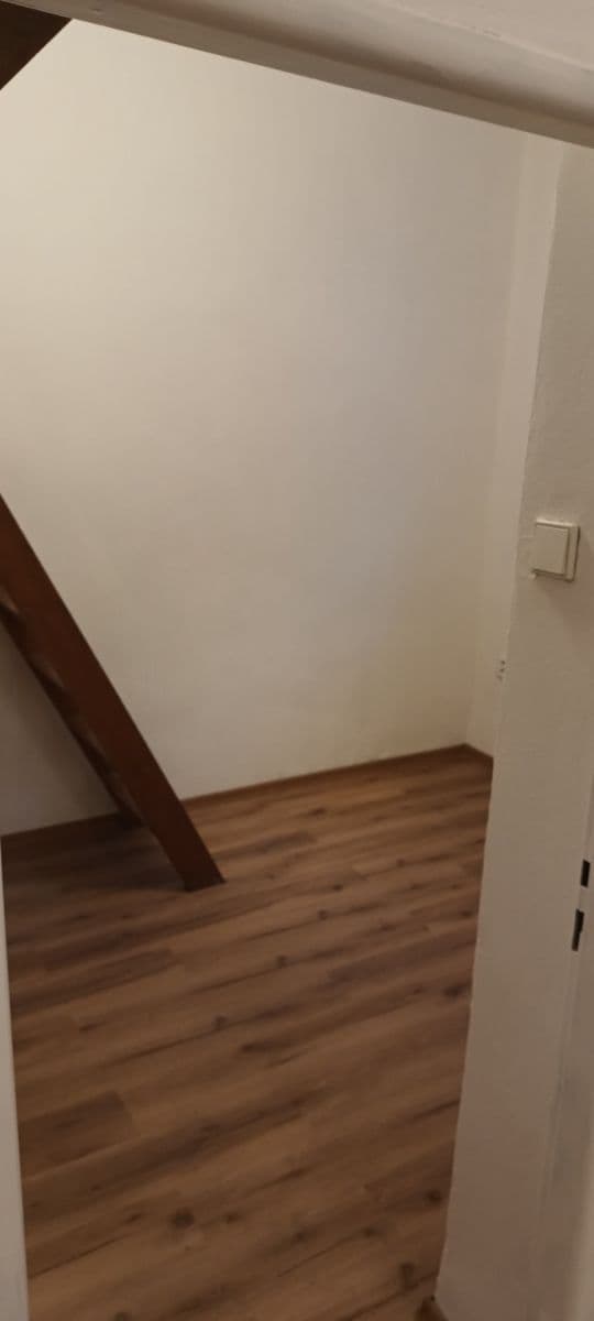 Prenájom bytu 2-izbový 48 m², Kozácká, Praha, Praha Prenájom bytu 2-izbový 48 m², Kozácká, Praha, Praha