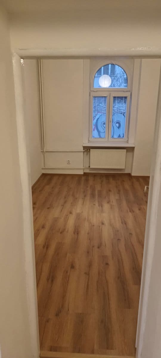 Prenájom bytu 2-izbový 48 m², Kozácká, Praha, Praha Prenájom bytu 2-izbový 48 m², Kozácká, Praha, Praha
