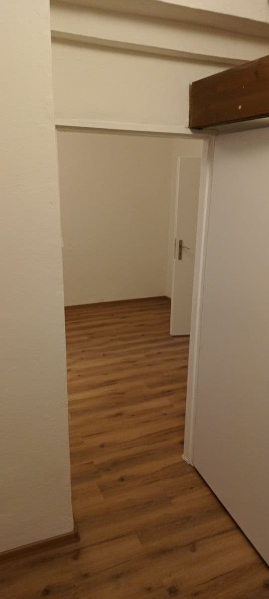 Prenájom bytu 2-izbový 48 m², Kozácká, Praha, Praha Prenájom bytu 2-izbový 48 m², Kozácká, Praha, Praha