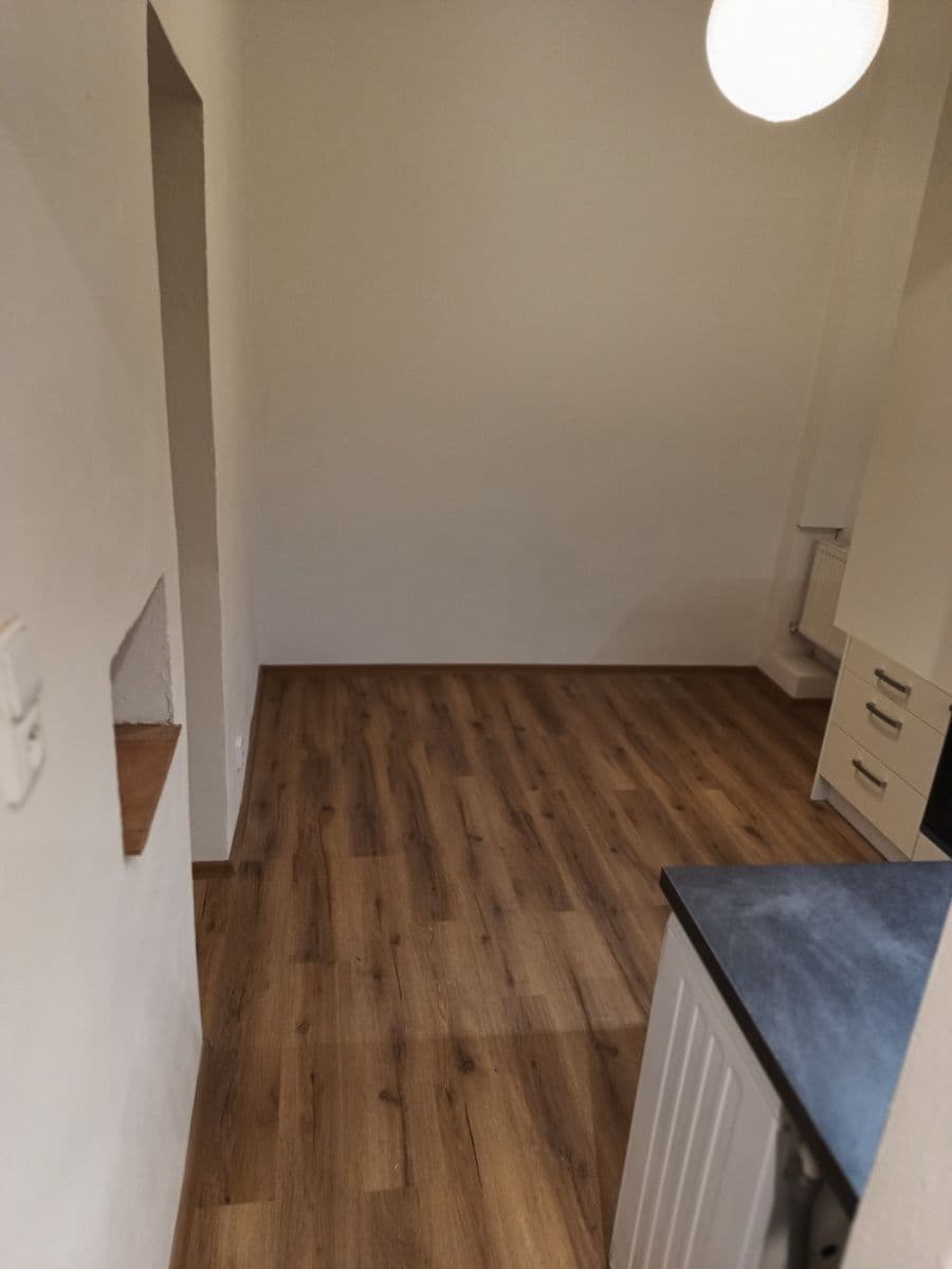 Prenájom bytu 2-izbový 48 m², Kozácká, Praha, Praha Prenájom bytu 2-izbový 48 m², Kozácká, Praha, Praha