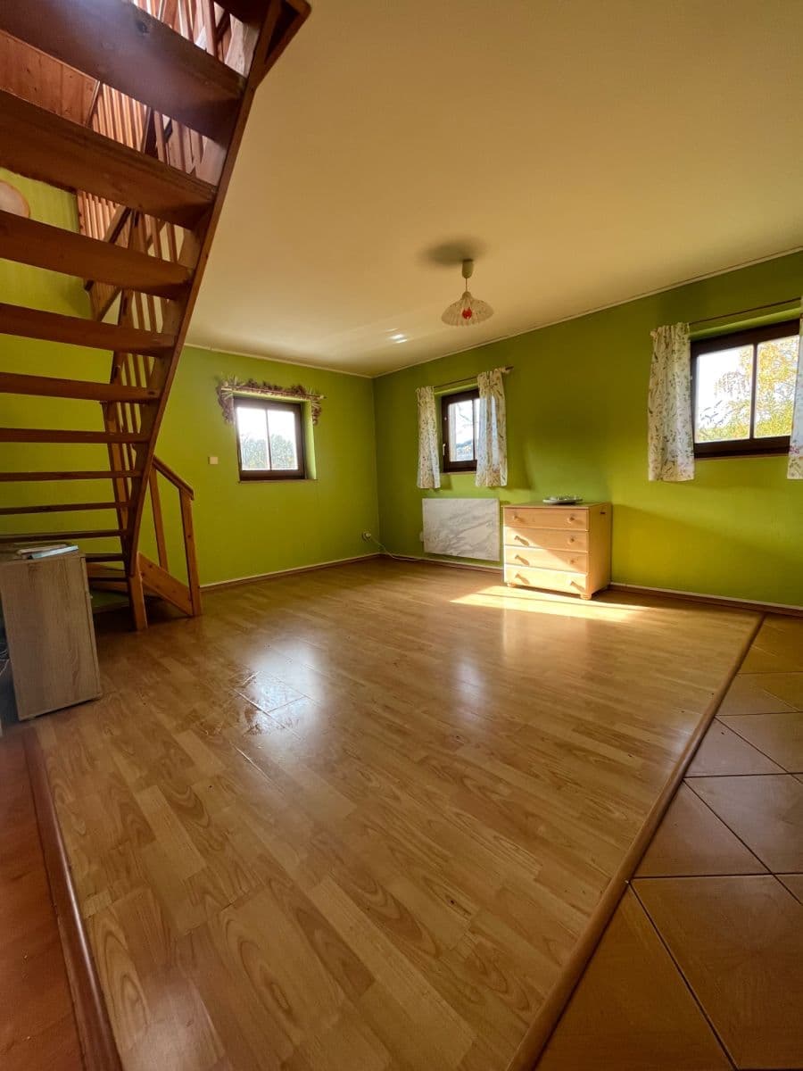 Predaj domu 104 m², pozemek 4.412 m², Strážov, Plzeňský kraj Predaj domu 104 m², pozemek 4.412 m², Strážov, Plzeňský kraj