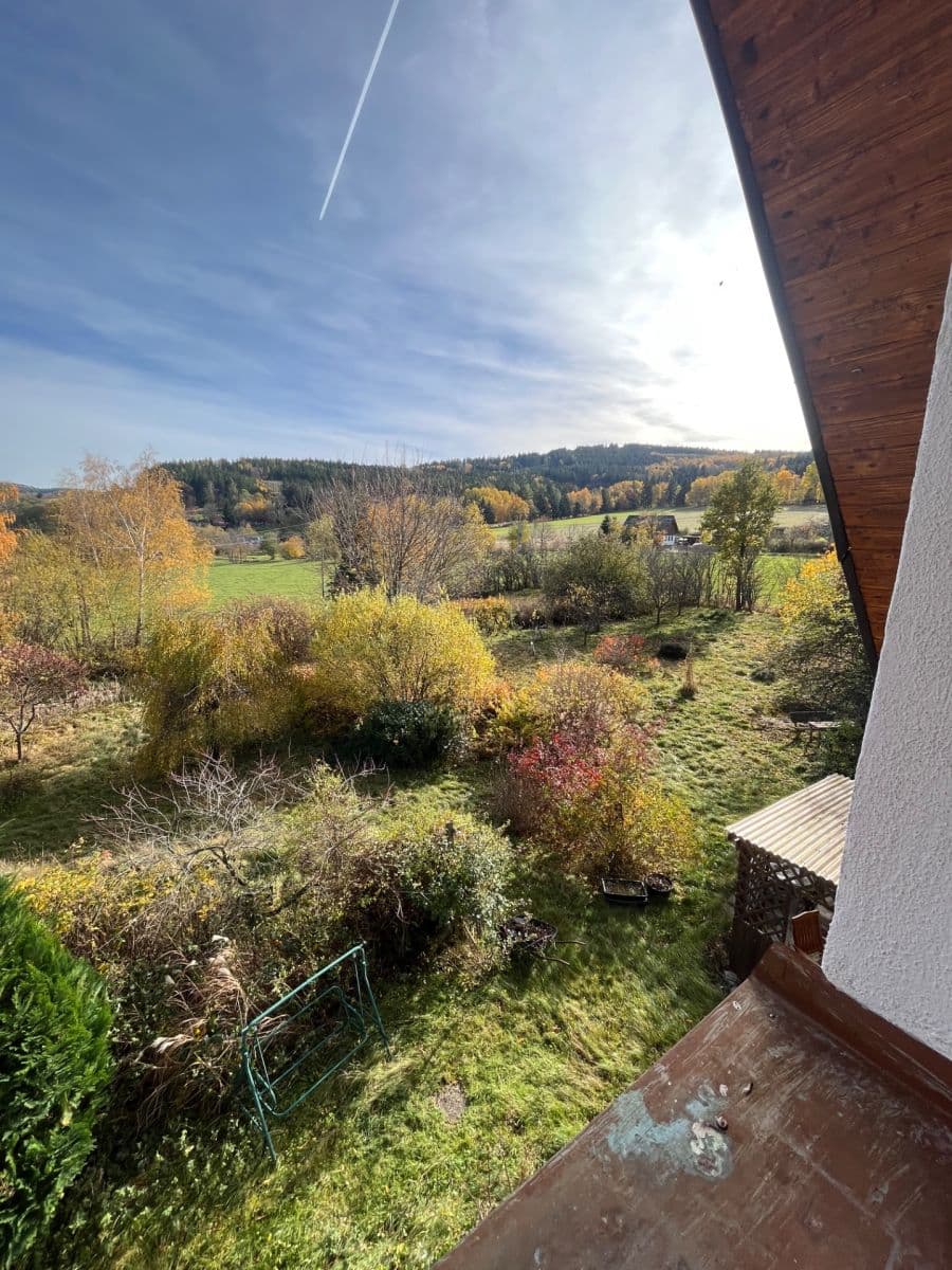 Predaj domu 104 m², pozemek 4.412 m², Strážov, Plzeňský kraj Predaj domu 104 m², pozemek 4.412 m², Strážov, Plzeňský kraj