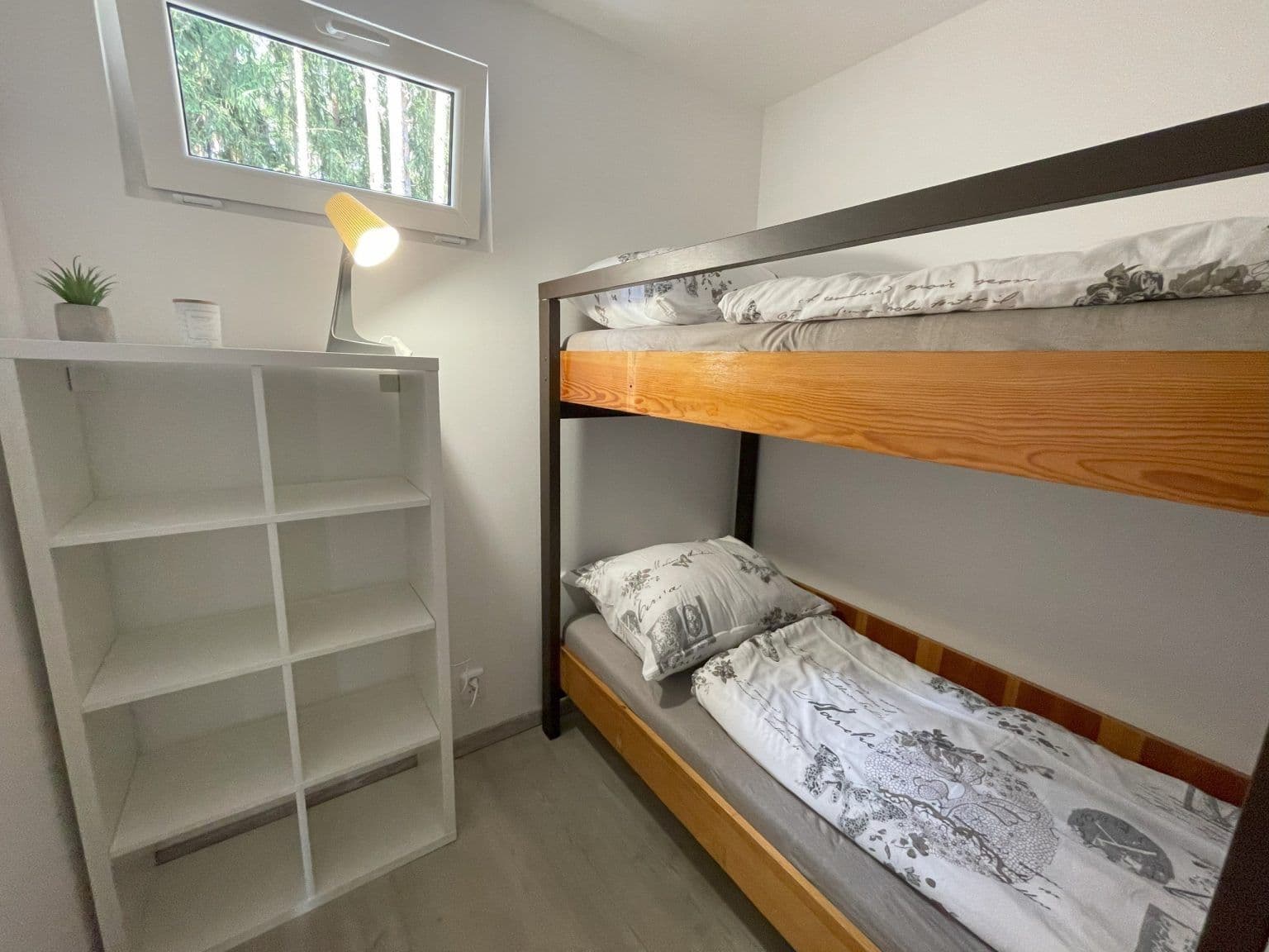 Predaj rekreačného objektu 35 m², pozemek 100 m², Pod Borným, Doksy, Liberecký kraj Predaj rekreačného objektu 35 m², pozemek 100 m², Pod Borným, Doksy, Liberecký kraj