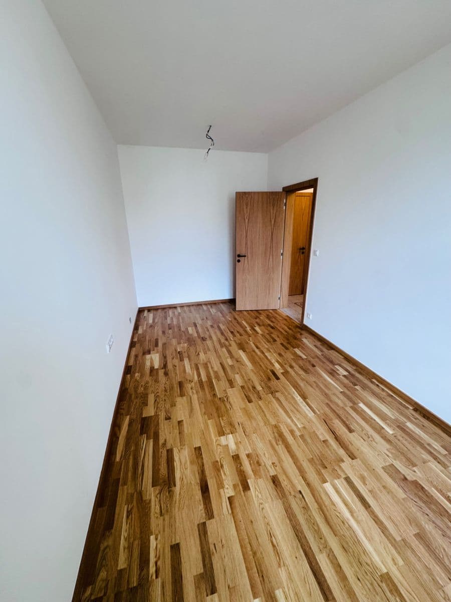 Prenájom bytu 2-izbový 70 m², Čápkova, Brno, Jihomoravský kraj Prenájom bytu 2-izbový 70 m², Čápkova, Brno, Jihomoravský kraj