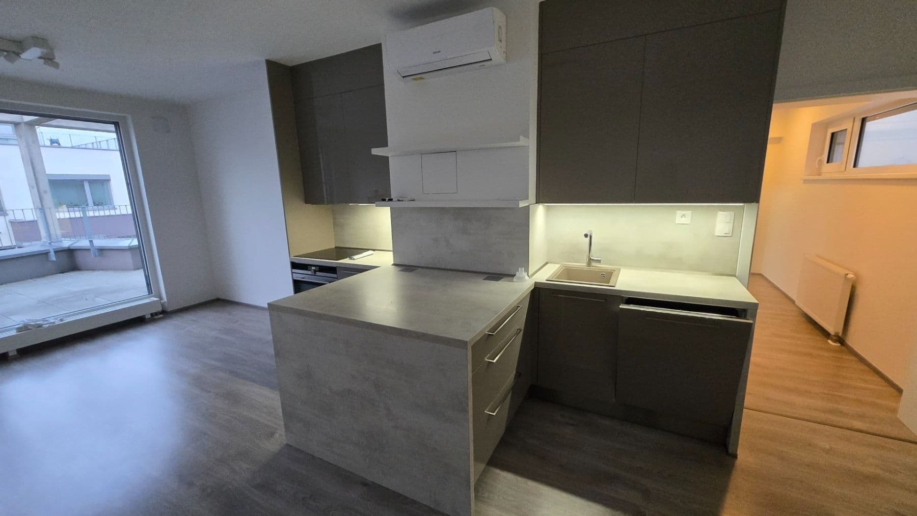 Prenájom bytu 2-izbový 54 m², Šífařská, Praha, Praha Prenájom bytu 2-izbový 54 m², Šífařská, Praha, Praha