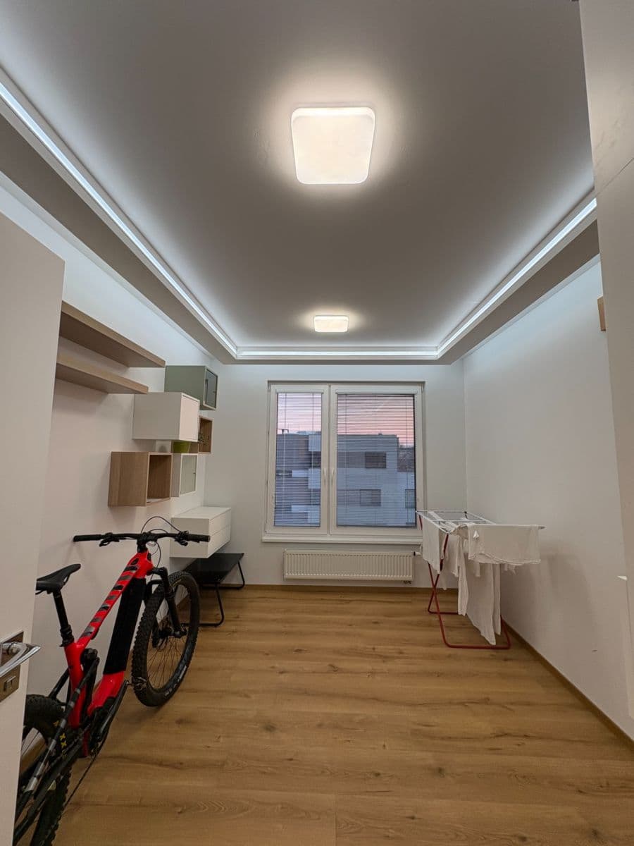 Predaj bytu 3-izbový 137 m², Ostriežová, Záhorská Bystrica, Bratislavský kraj Predaj bytu 3-izbový 137 m², Ostriežová, Záhorská Bystrica, Bratislavský kraj