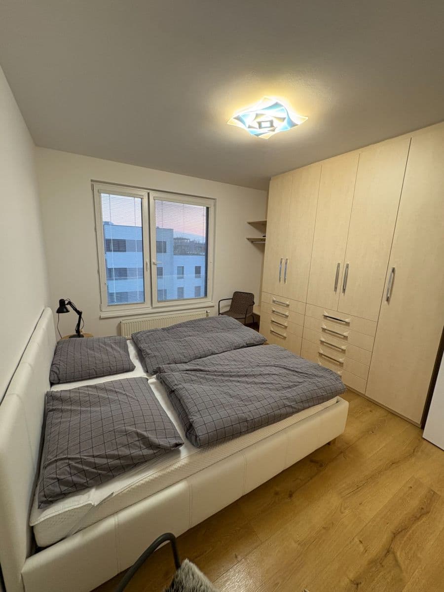 Predaj bytu 3-izbový 137 m², Ostriežová, Záhorská Bystrica, Bratislavský kraj Predaj bytu 3-izbový 137 m², Ostriežová, Záhorská Bystrica, Bratislavský kraj