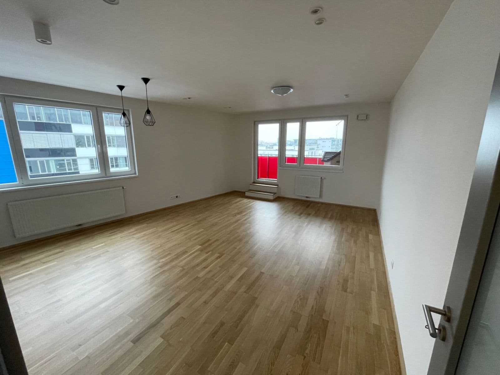Prenájom bytu 3-izbový 91 m², Pod Stolovou horou, Praha, Praha Prenájom bytu 3-izbový 91 m², Pod Stolovou horou, Praha, Praha