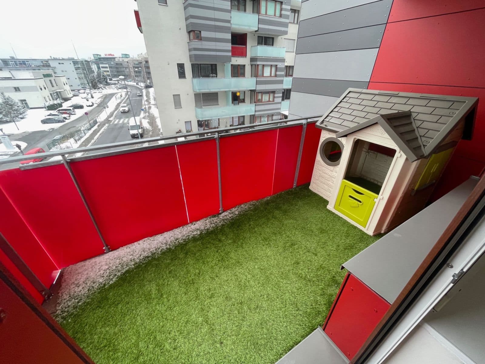 Prenájom bytu 3-izbový 91 m², Pod Stolovou horou, Praha, Praha Prenájom bytu 3-izbový 91 m², Pod Stolovou horou, Praha, Praha