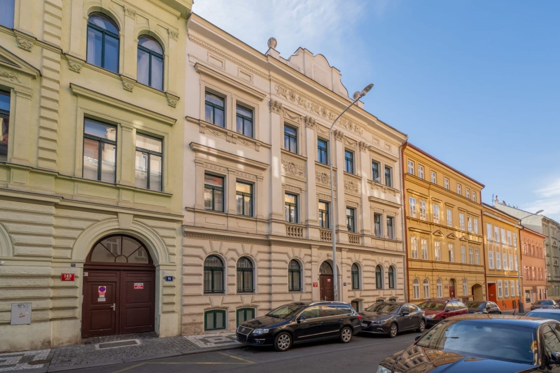 Prenájom bytu 2-izbový 57 m², Roháčova, Praha, Praha Prenájom bytu 2-izbový 57 m², Roháčova, Praha, Praha