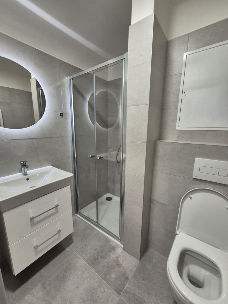 Prenájom bytu 1-izbový 28 m², Brno, Jihomoravský kraj Prenájom bytu 1-izbový 28 m², Brno, Jihomoravský kraj