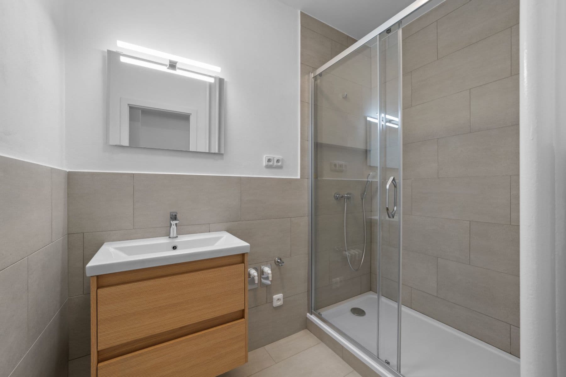 Prenájom bytu 3-izbový 52 m², Národní, Trutnov, Královéhradecký kraj Prenájom bytu 3-izbový 52 m², Národní, Trutnov, Královéhradecký kraj