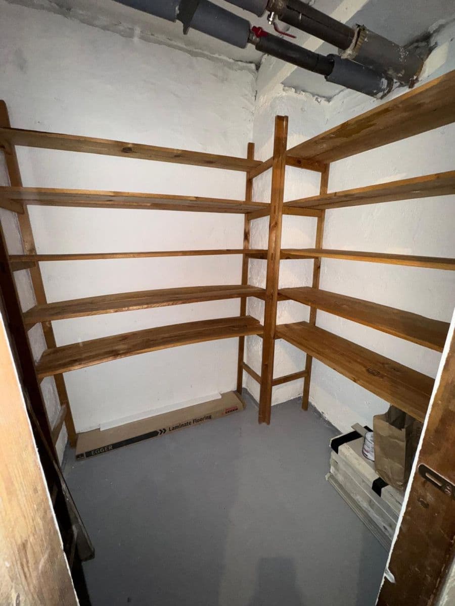 Prenájom bytu 3-izbový 52 m², Národní, Trutnov, Královéhradecký kraj Prenájom bytu 3-izbový 52 m², Národní, Trutnov, Královéhradecký kraj