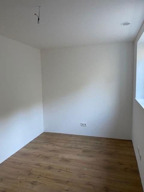 Prenájom bytu 3-izbový 110 m², Hamburg, Hamburg Prenájom bytu 3-izbový 110 m², Hamburg, Hamburg