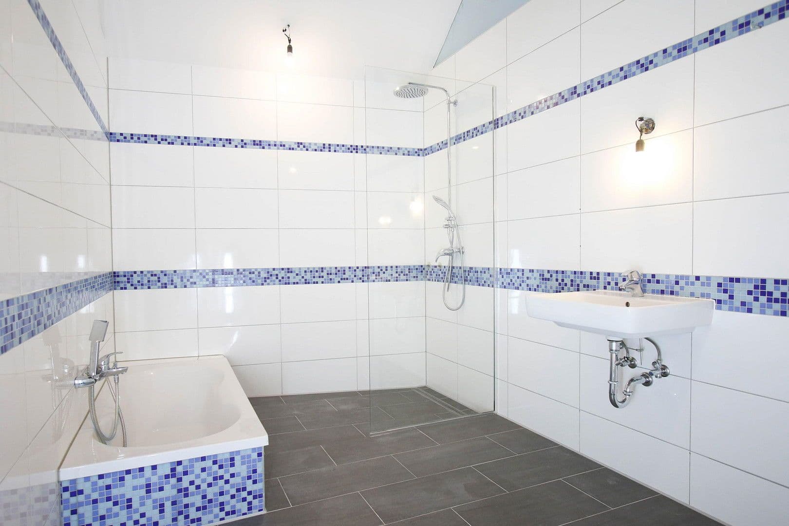 Prenájom bytu 3-izbový 88 m², St.Pölten, Dolné Rakúsko Prenájom bytu 3-izbový 88 m², St.Pölten, Dolné Rakúsko