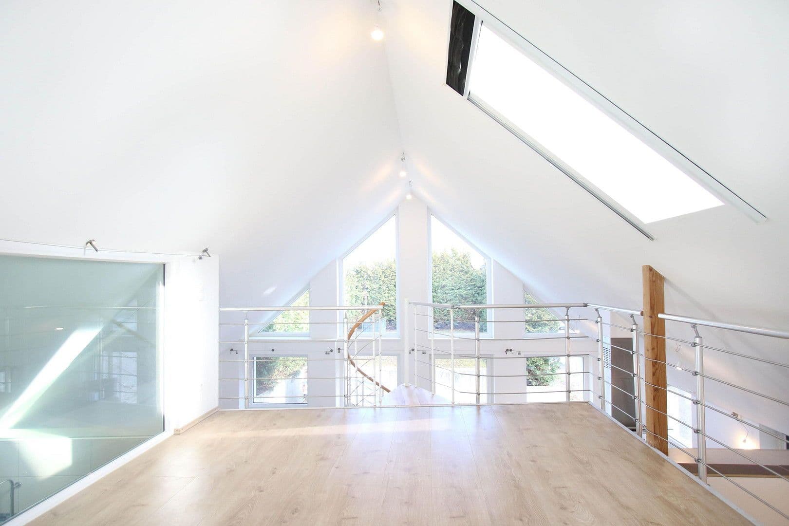 Prenájom domu 88 m², pozemek 200 m², St.Pölten, Dolné Rakúsko Prenájom domu 88 m², pozemek 200 m², St.Pölten, Dolné Rakúsko