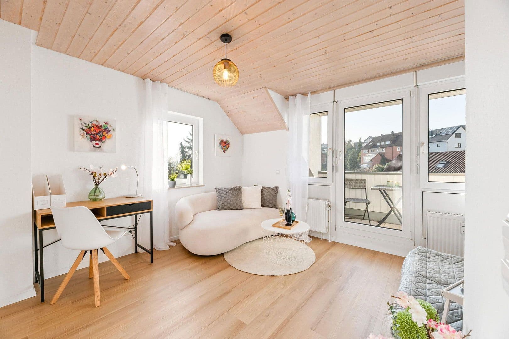 Predaj bytu 1-izbový 38 m², Esslingen am Neckar, Bádensko-Wurttembersko Predaj bytu 1-izbový 38 m², Esslingen am Neckar, Bádensko-Wurttembersko