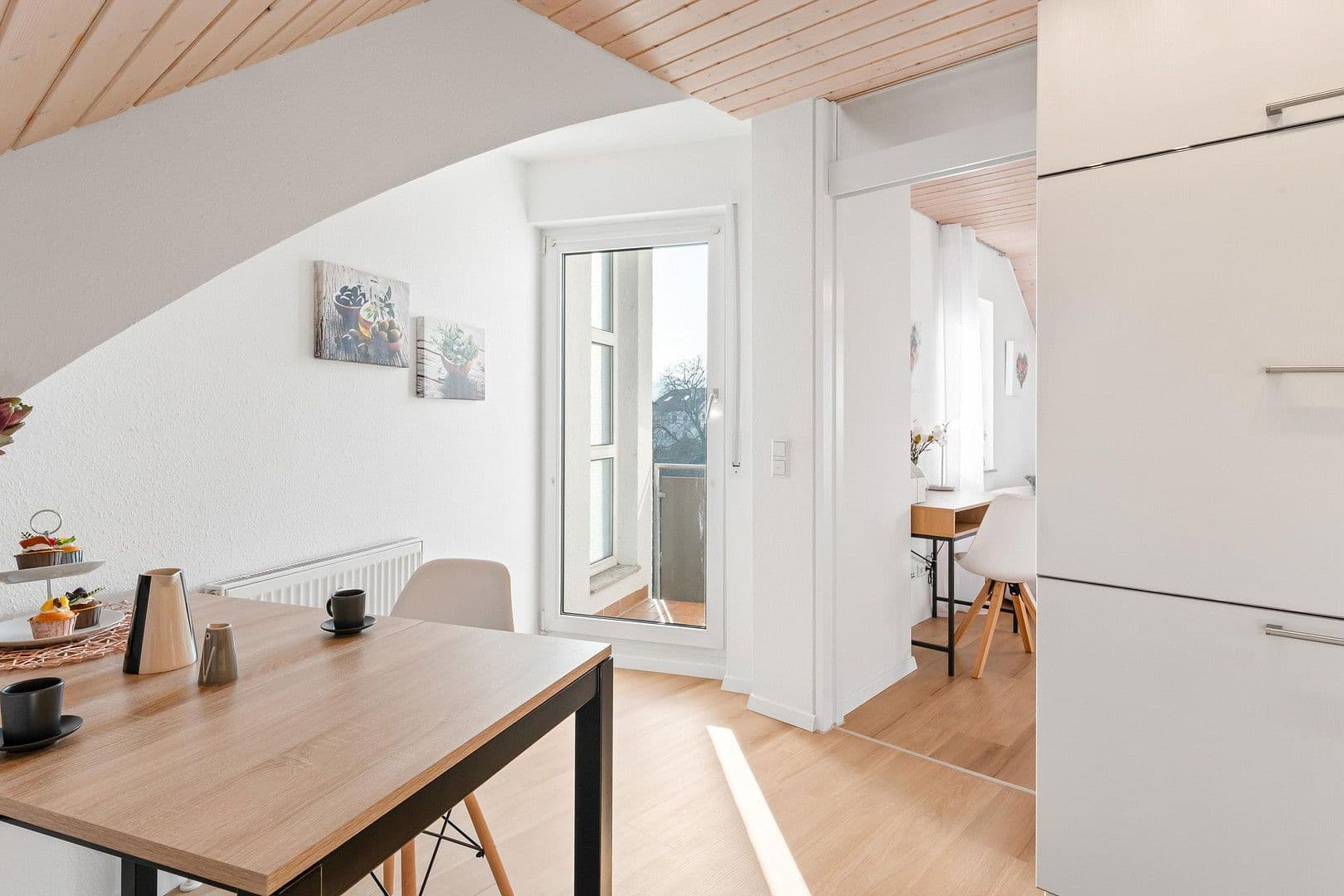 Predaj bytu 1-izbový 38 m², Esslingen am Neckar, Bádensko-Wurttembersko Predaj bytu 1-izbový 38 m², Esslingen am Neckar, Bádensko-Wurttembersko