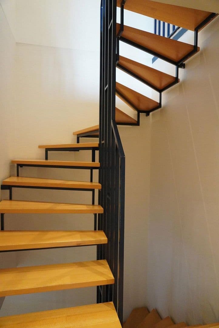 Predaj domu 147 m², pozemek 303 m², Gladbacher Straße 280, Neuss, Severné Porýnie - Westfálsko Predaj domu 147 m², pozemek 303 m², Gladbacher Straße 280, Neuss, Severné Porýnie - Westfálsko