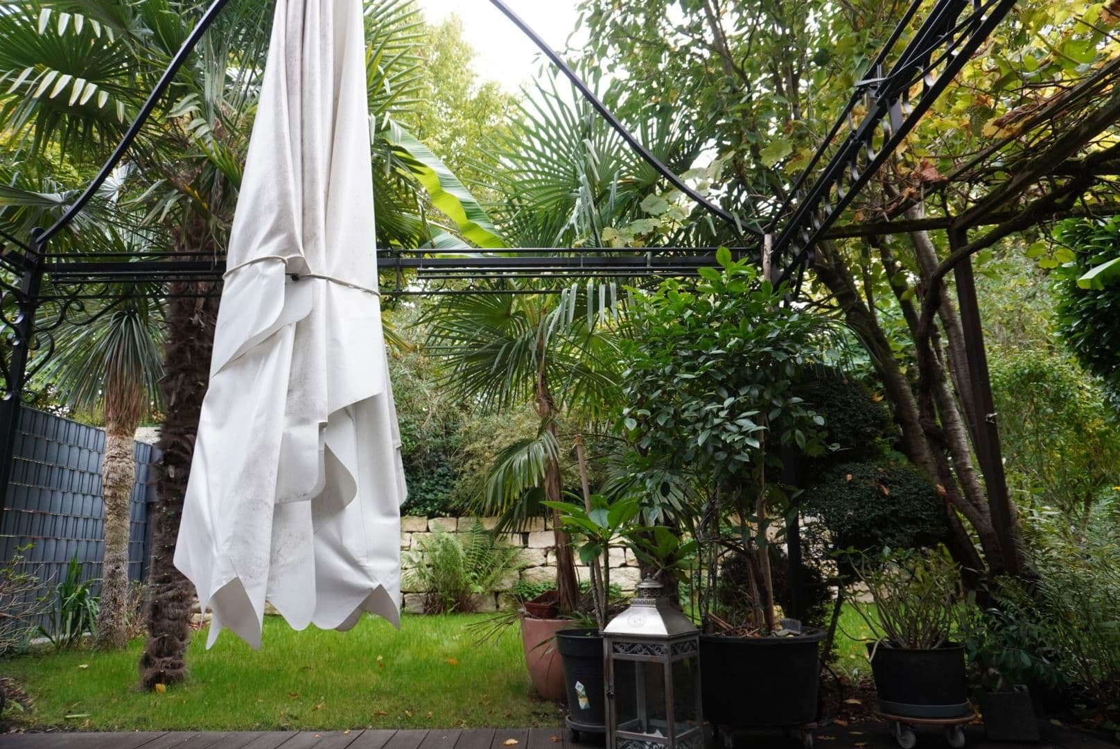 Predaj domu 147 m², pozemek 303 m², Gladbacher Straße 280, Neuss, Severné Porýnie - Westfálsko Predaj domu 147 m², pozemek 303 m², Gladbacher Straße 280, Neuss, Severné Porýnie - Westfálsko