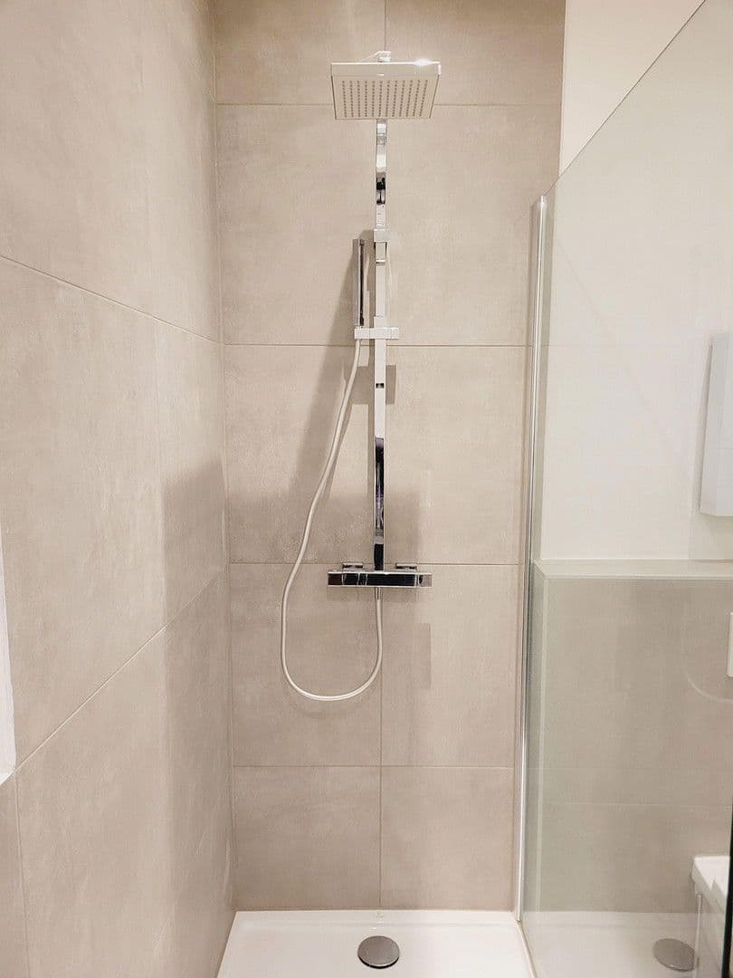 Prenájom bytu 2-izbový 65 m², Händelstr. 4, Duisburg, Severné Porýnie - Westfálsko Prenájom bytu 2-izbový 65 m², Händelstr. 4, Duisburg, Severné Porýnie - Westfálsko