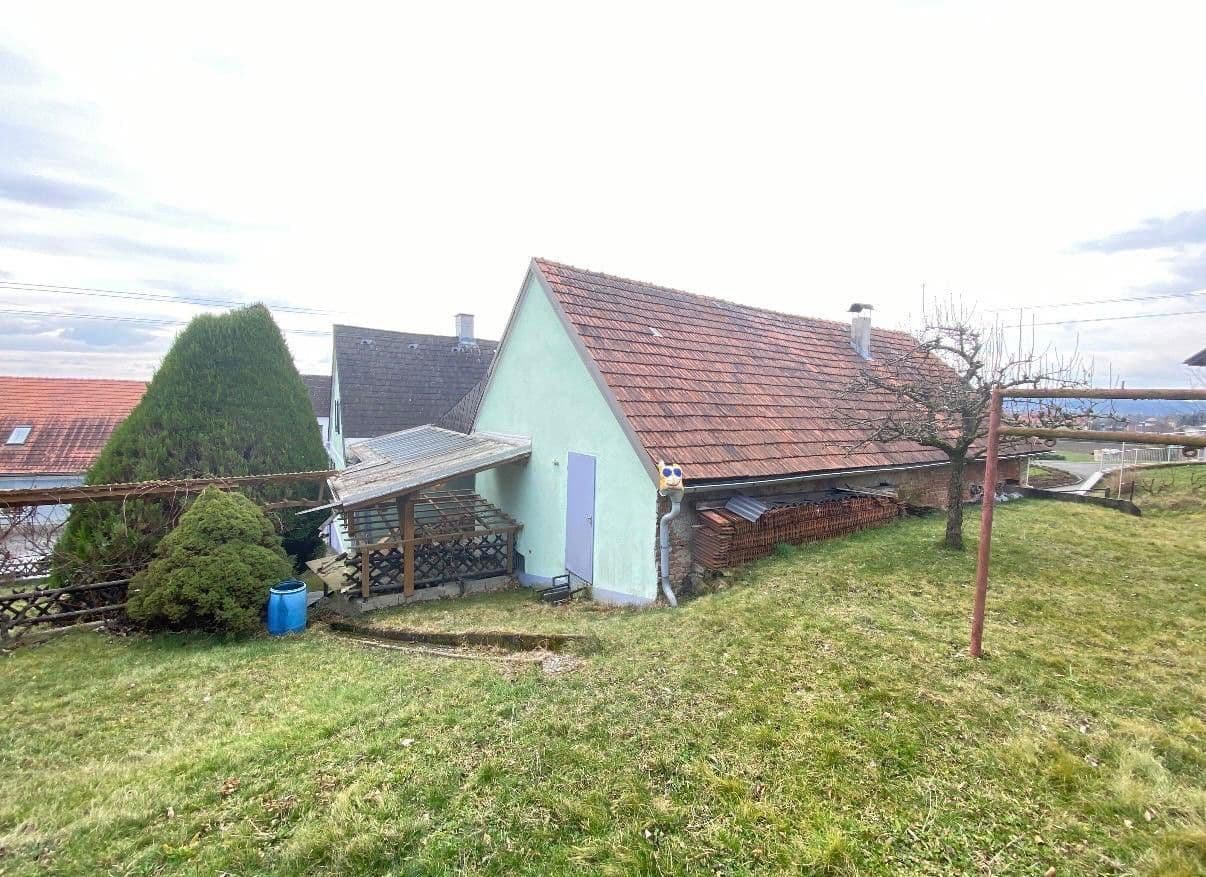 Predaj domu 190 m², pozemek 970 m², Fehring, Štajersko Predaj domu 190 m², pozemek 970 m², Fehring, Štajersko