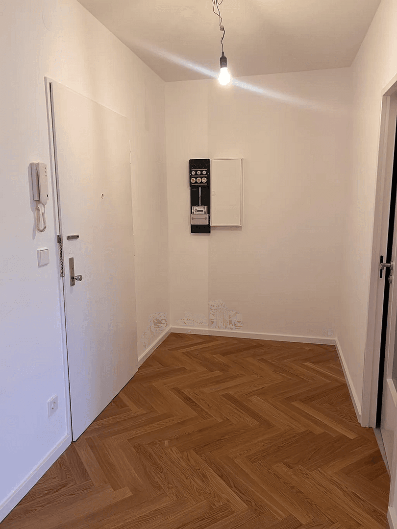 Prenájom bytu 2-izbový 48 m², Gélieustraße 7a, Berlin, Berlín Prenájom bytu 2-izbový 48 m², Gélieustraße 7a, Berlin, Berlín