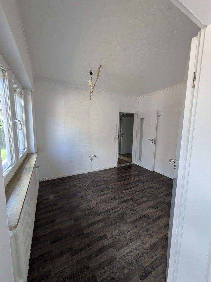 Predaj domu 120 m², pozemek 1.020 m², Gehrde, Dolné Sasko Predaj domu 120 m², pozemek 1.020 m², Gehrde, Dolné Sasko