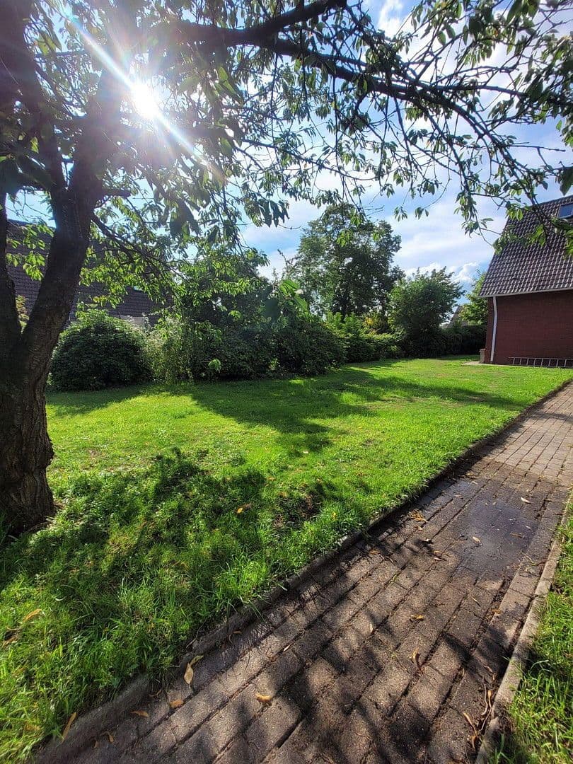 Predaj domu 120 m², pozemek 1.020 m², Gehrde, Dolné Sasko Predaj domu 120 m², pozemek 1.020 m², Gehrde, Dolné Sasko