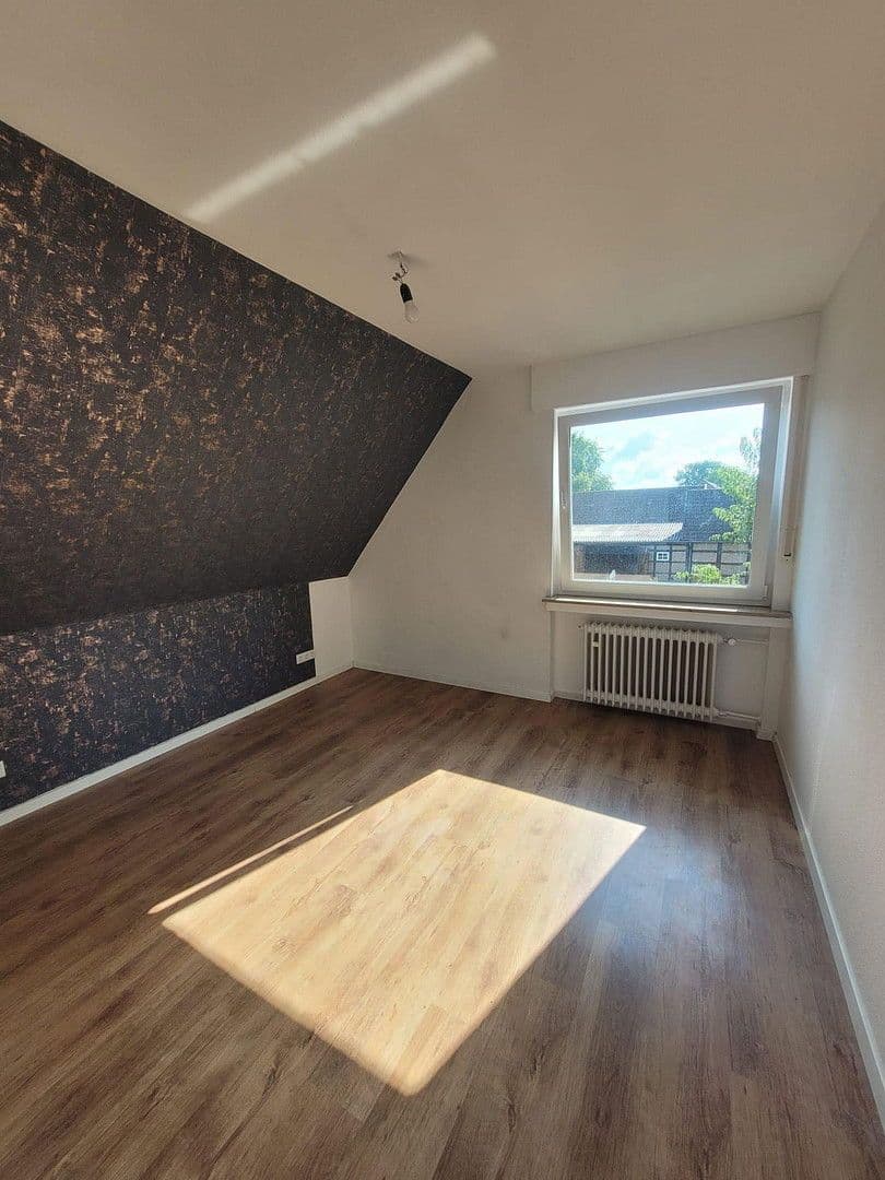 Predaj domu 120 m², pozemek 1.020 m², Gehrde, Dolné Sasko Predaj domu 120 m², pozemek 1.020 m², Gehrde, Dolné Sasko