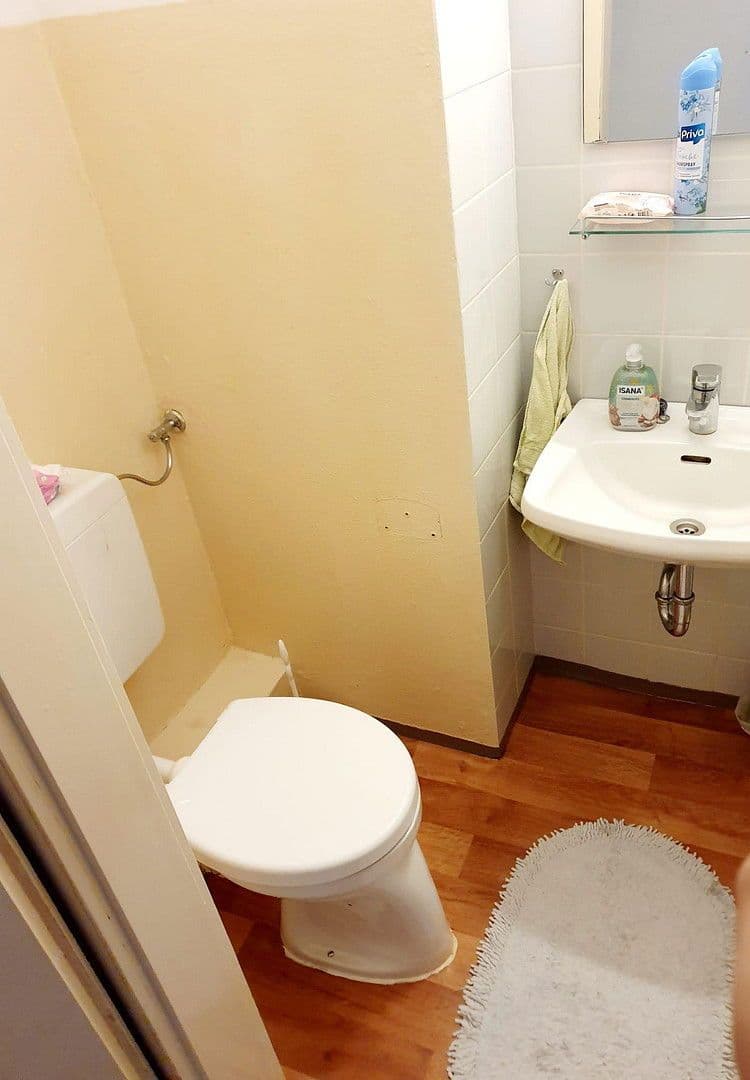 Prenájom bytu 5-izbový 100 m², Pappelstraße 11, Visselhövede, Dolné Sasko Prenájom bytu 5-izbový 100 m², Pappelstraße 11, Visselhövede, Dolné Sasko