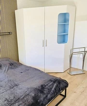 Prenájom bytu 3-izbový 86 m², Gröbenzell, Bavorsko Prenájom bytu 3-izbový 86 m², Gröbenzell, Bavorsko