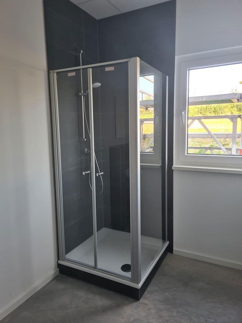 Prenájom nebytového priestoru 1.787 m², Im Rötchen 4, Friedewald, Hesensko Prenájom nebytového priestoru 1.787 m², Im Rötchen 4, Friedewald, Hesensko