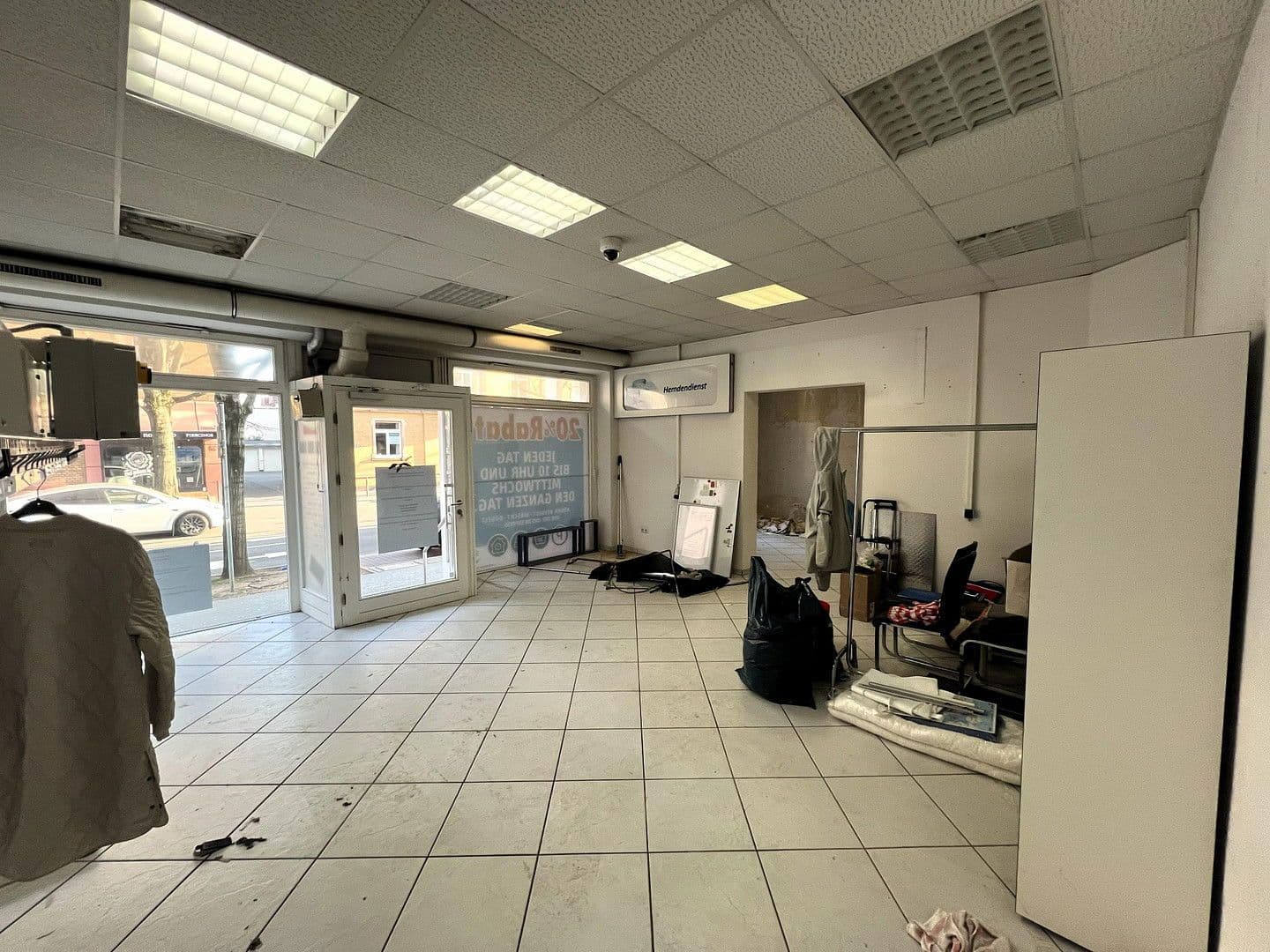 Prenájom nebytového priestoru 93 m², Königsteiner Str. 65a, Frankfurt am Main, Hesensko Prenájom nebytového priestoru 93 m², Königsteiner Str. 65a, Frankfurt am Main, Hesensko