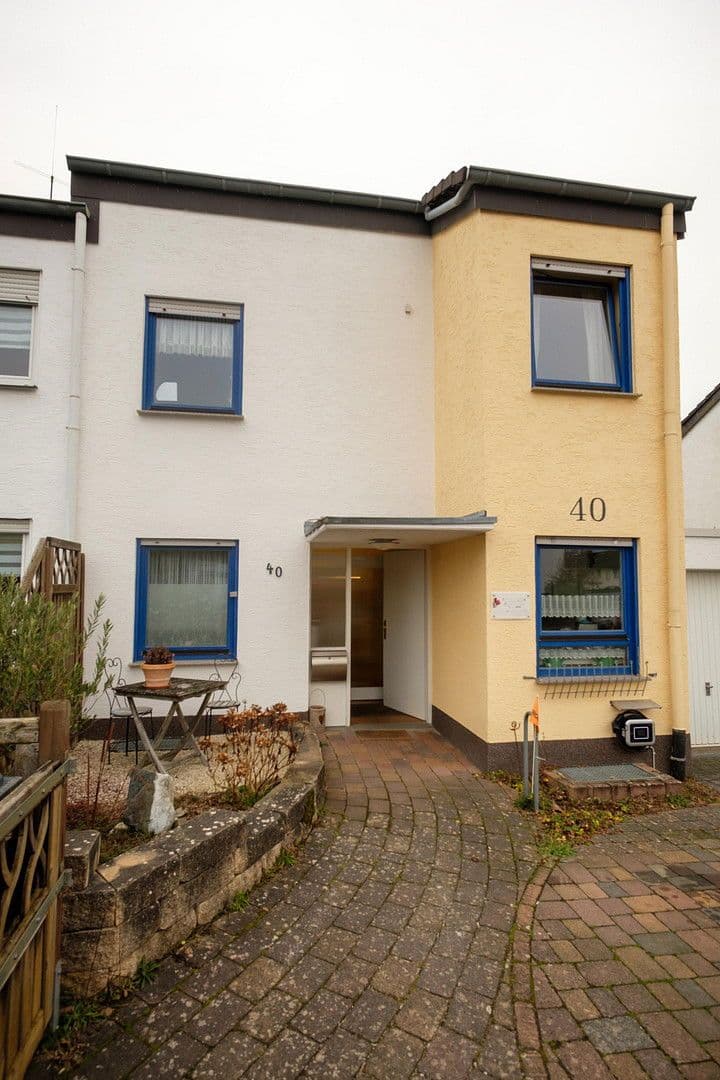 Predaj domu 117 m², pozemek 334 m², Neuwied, Porýnie-Falcko Predaj domu 117 m², pozemek 334 m², Neuwied, Porýnie-Falcko