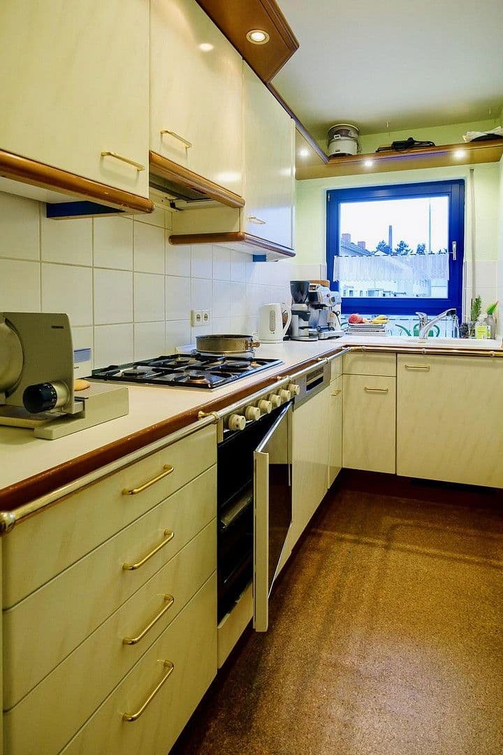 Predaj domu 117 m², pozemek 334 m², Neuwied, Porýnie-Falcko Predaj domu 117 m², pozemek 334 m², Neuwied, Porýnie-Falcko