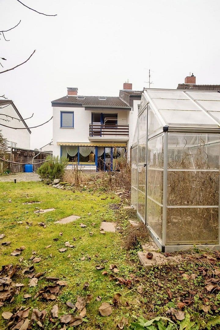 Predaj domu 117 m², pozemek 334 m², Neuwied, Porýnie-Falcko Predaj domu 117 m², pozemek 334 m², Neuwied, Porýnie-Falcko