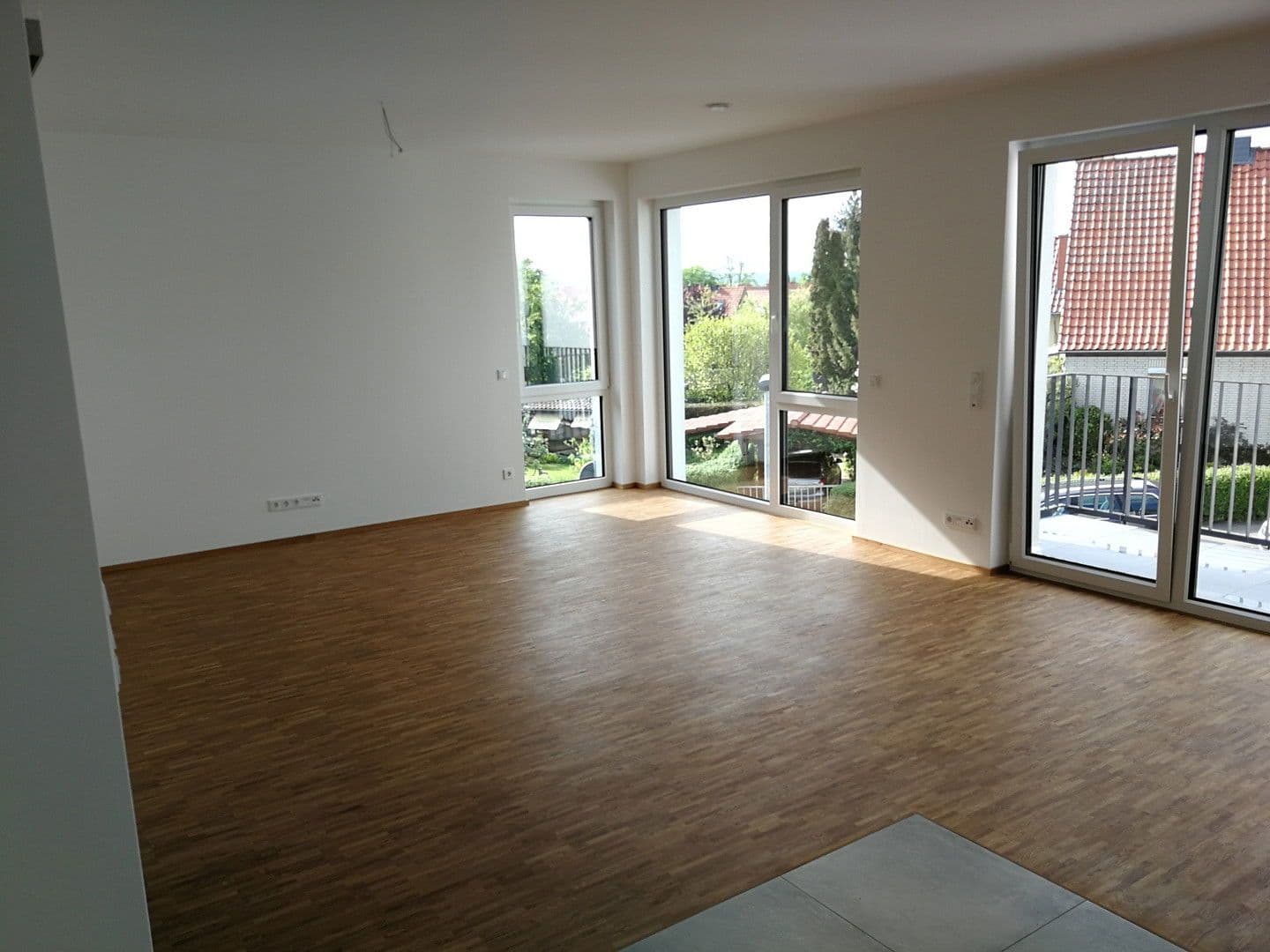 Prenájom bytu 4-izbový 125 m², Göttingen, Dolné Sasko Prenájom bytu 4-izbový 125 m², Göttingen, Dolné Sasko