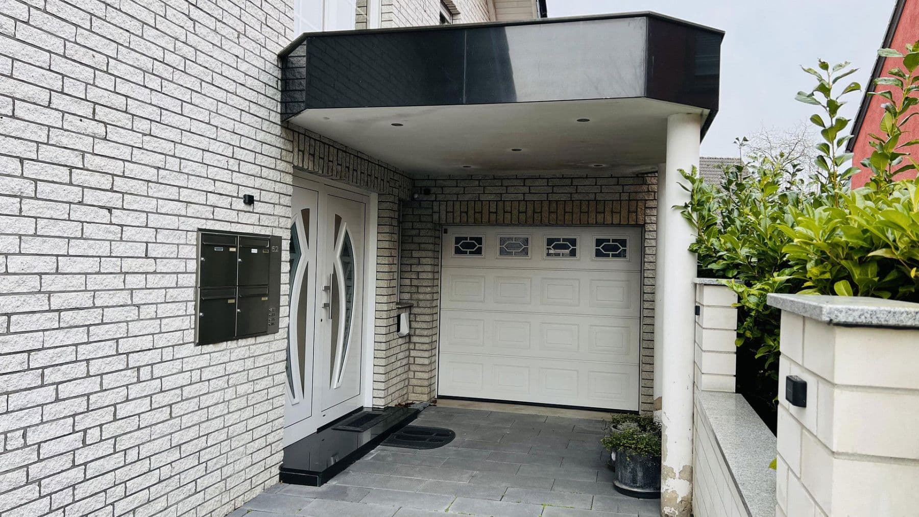 Prenájom bytu 7-izbový 266 m², Indianapolisstr.62, Köln, Severné Porýnie - Westfálsko Prenájom bytu 7-izbový 266 m², Indianapolisstr.62, Köln, Severné Porýnie - Westfálsko