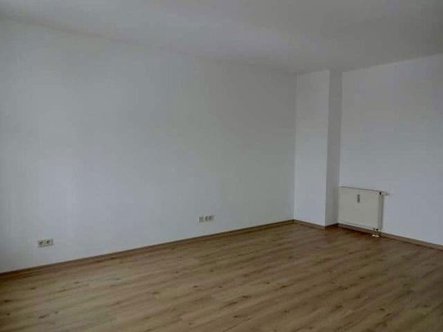 Prenájom bytu 1-izbový 39 m², Leonhardtstraße 32, Chemnitz, Sasko Prenájom bytu 1-izbový 39 m², Leonhardtstraße 32, Chemnitz, Sasko