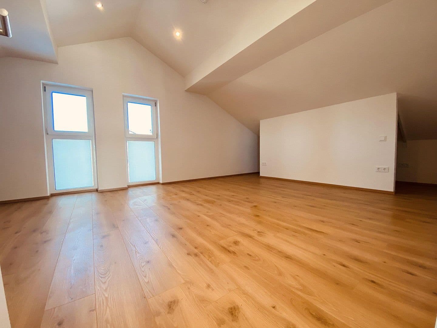 Predaj bytu 2-izbový 72 m², Jägerhölzlstraße 17, Lalling, Bavorsko Predaj bytu 2-izbový 72 m², Jägerhölzlstraße 17, Lalling, Bavorsko