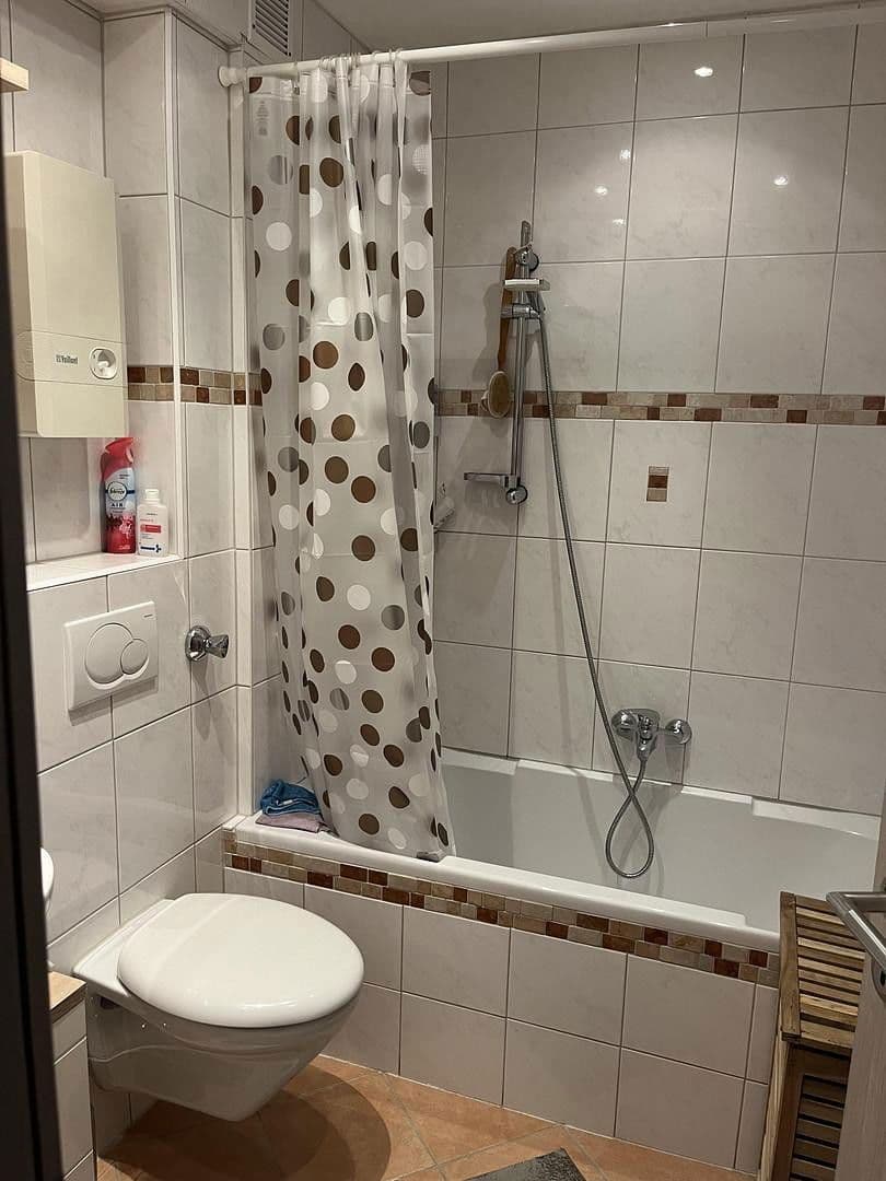 Prenájom bytu 3-izbový 70 m², Dortmund, Severné Porýnie - Westfálsko Prenájom bytu 3-izbový 70 m², Dortmund, Severné Porýnie - Westfálsko