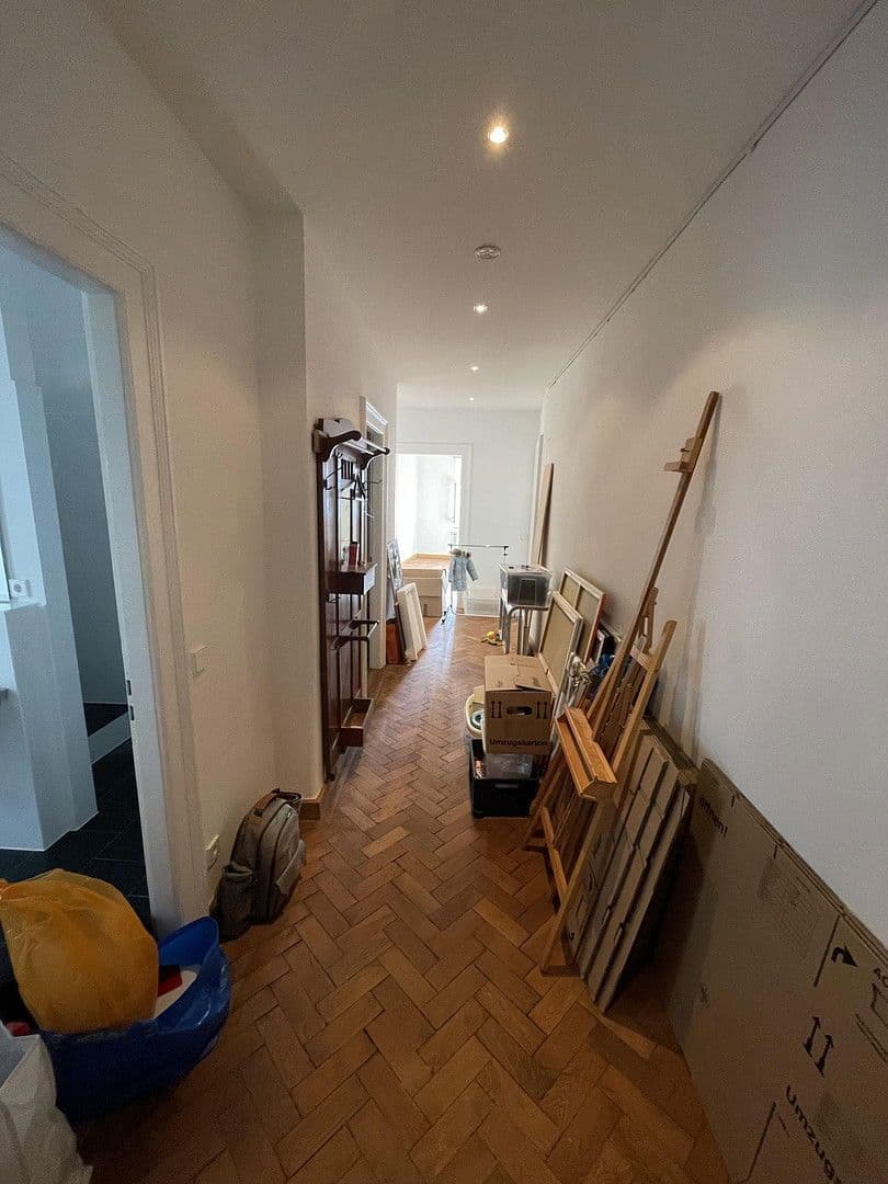 Prenájom bytu 3-izbový 113 m², München, Bavorsko Prenájom bytu 3-izbový 113 m², München, Bavorsko