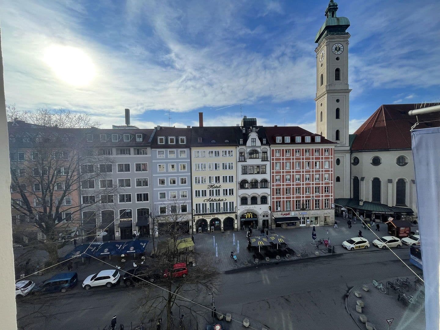 Prenájom bytu 3-izbový 113 m², München, Bavorsko Prenájom bytu 3-izbový 113 m², München, Bavorsko