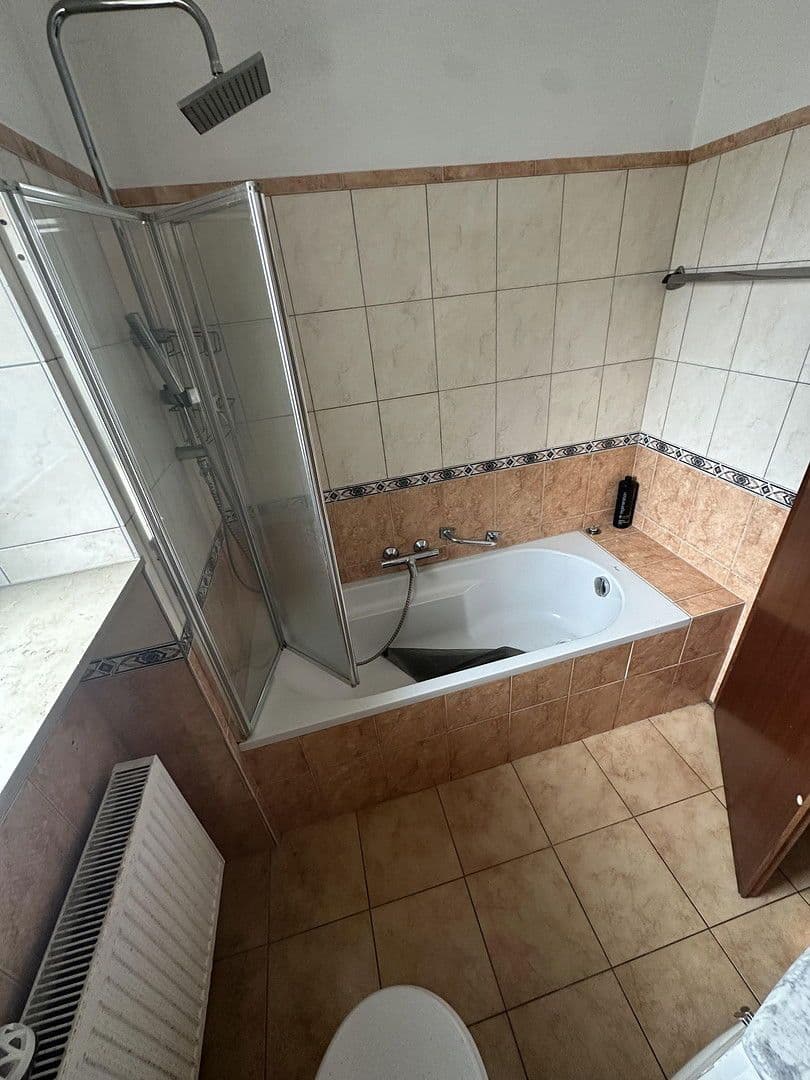 Predaj domu 161 m², pozemek 350 m², Str. des 13. Januar 268, Völklingen, Sársko Predaj domu 161 m², pozemek 350 m², Str. des 13. Januar 268, Völklingen, Sársko