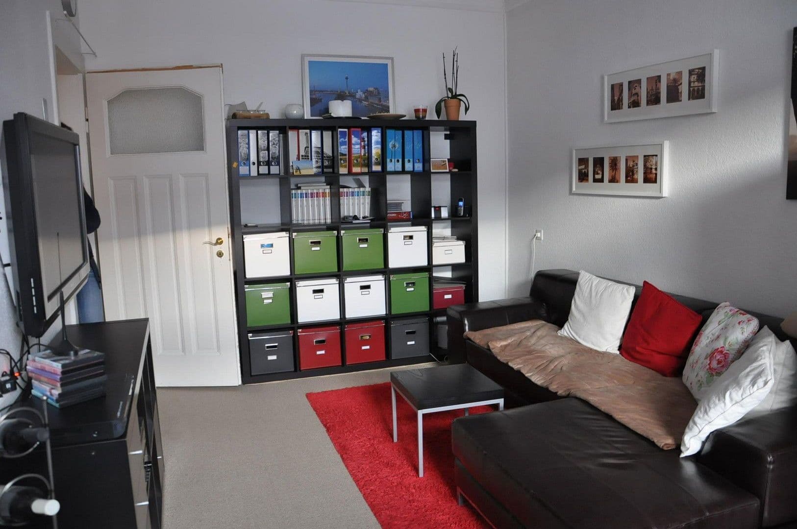 Prenájom bytu 3-izbový 64 m², Düsseldorf, Severné Porýnie - Westfálsko Prenájom bytu 3-izbový 64 m², Düsseldorf, Severné Porýnie - Westfálsko