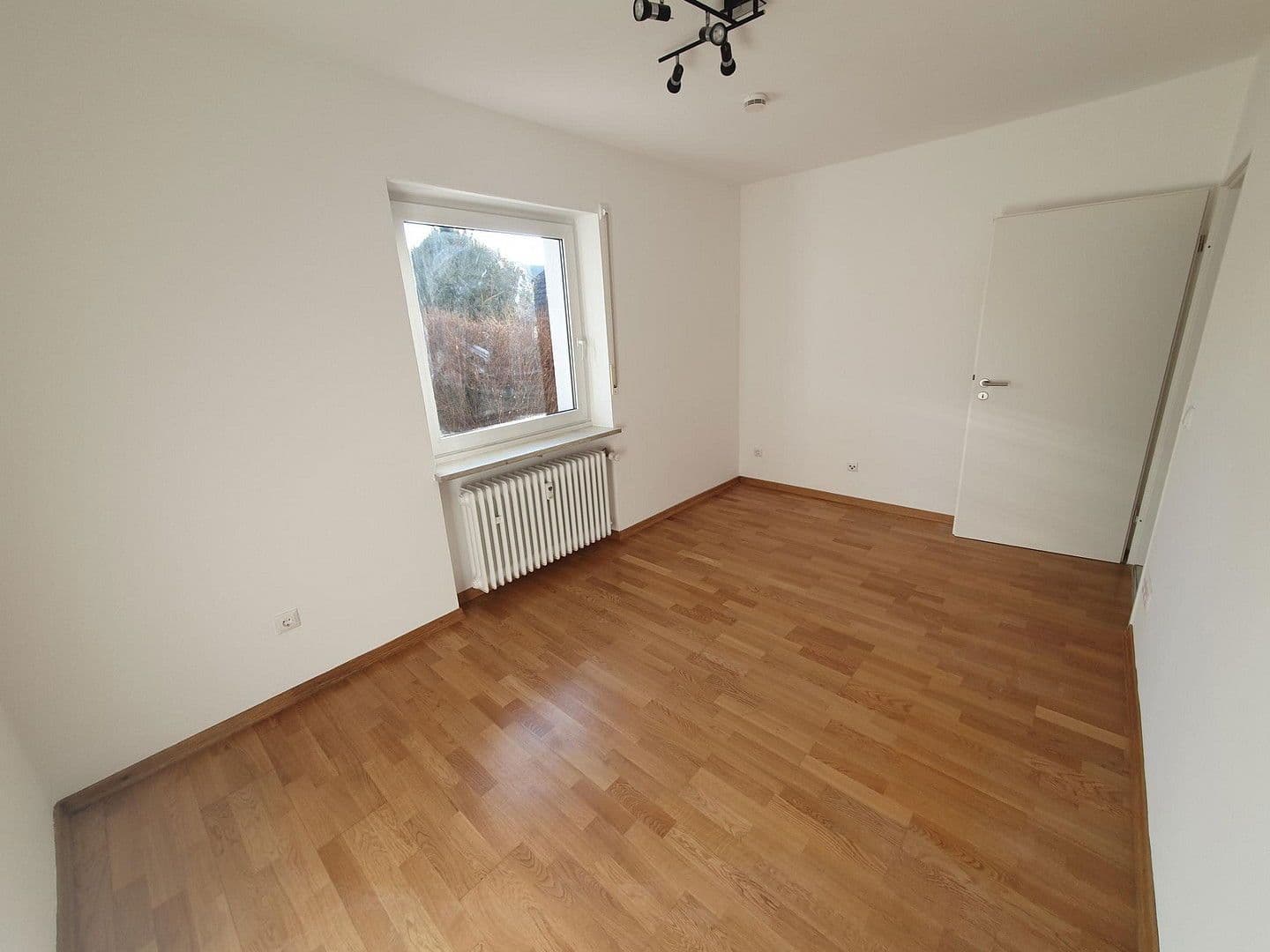 Prenájom bytu 3-izbový 73 m², Friedenstraße 27, Vaterstetten, Bavorsko Prenájom bytu 3-izbový 73 m², Friedenstraße 27, Vaterstetten, Bavorsko