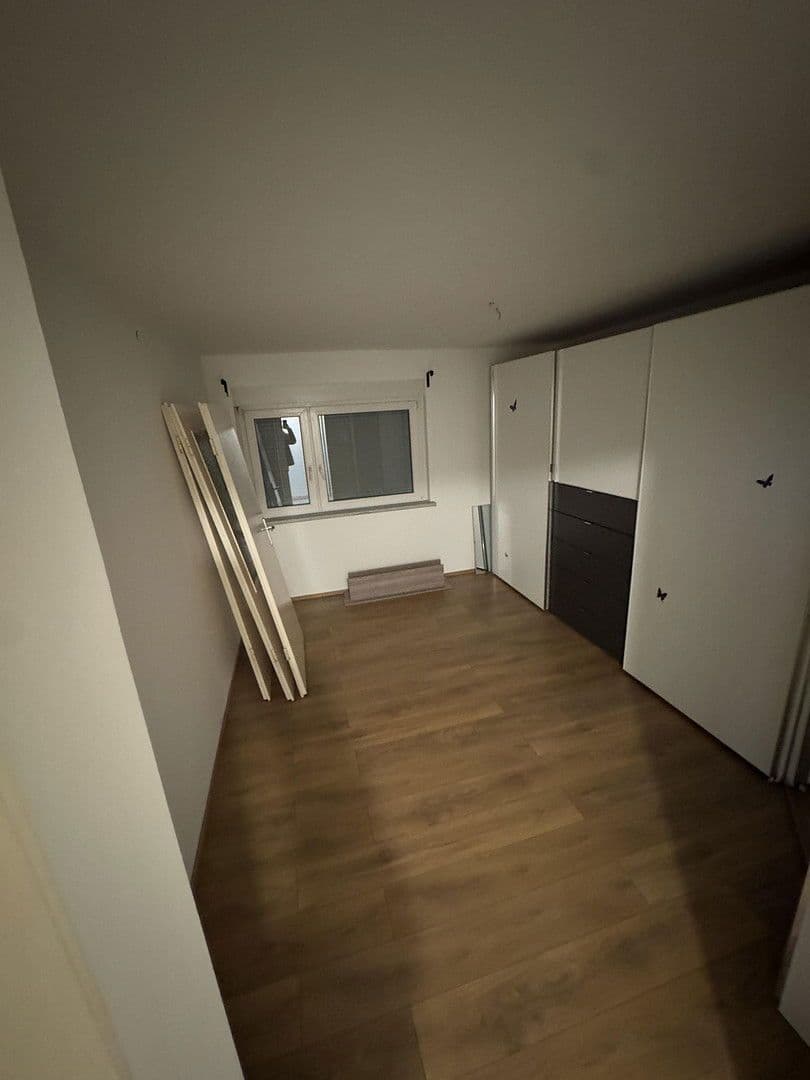 Prenájom bytu 3-izbový 72 m², Häuser Weg 3, Böblingen, Bádensko-Wurttembersko Prenájom bytu 3-izbový 72 m², Häuser Weg 3, Böblingen, Bádensko-Wurttembersko