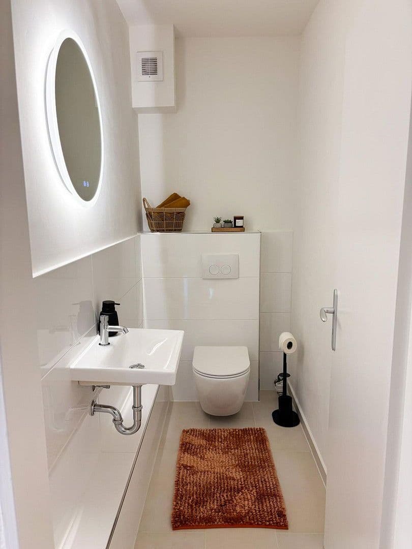 Predaj bytu 3-izbový 81 m², Stade, Dolné Sasko Predaj bytu 3-izbový 81 m², Stade, Dolné Sasko