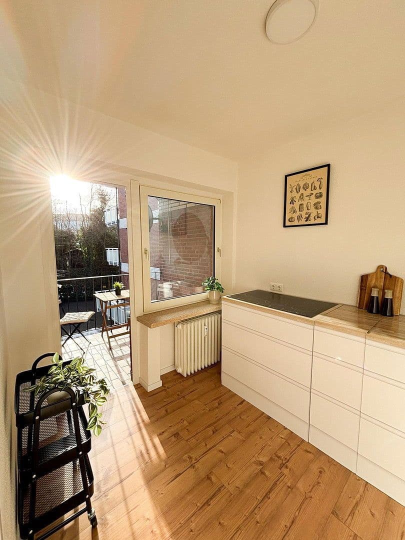 Predaj bytu 3-izbový 81 m², Stade, Dolné Sasko Predaj bytu 3-izbový 81 m², Stade, Dolné Sasko